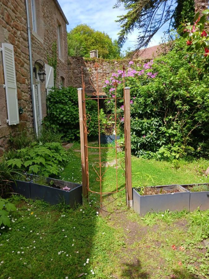 Holiday home Le Presbytere, Cotentin, Val De Saire, Fermanville, Proximite Immediate Et Foret *